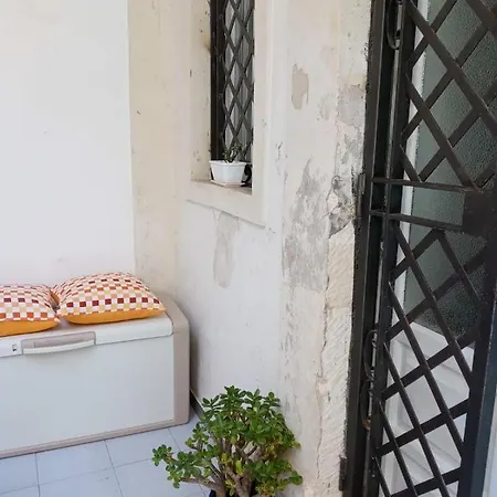 Ortigia Spartan House 1 Holiday home Syracuse